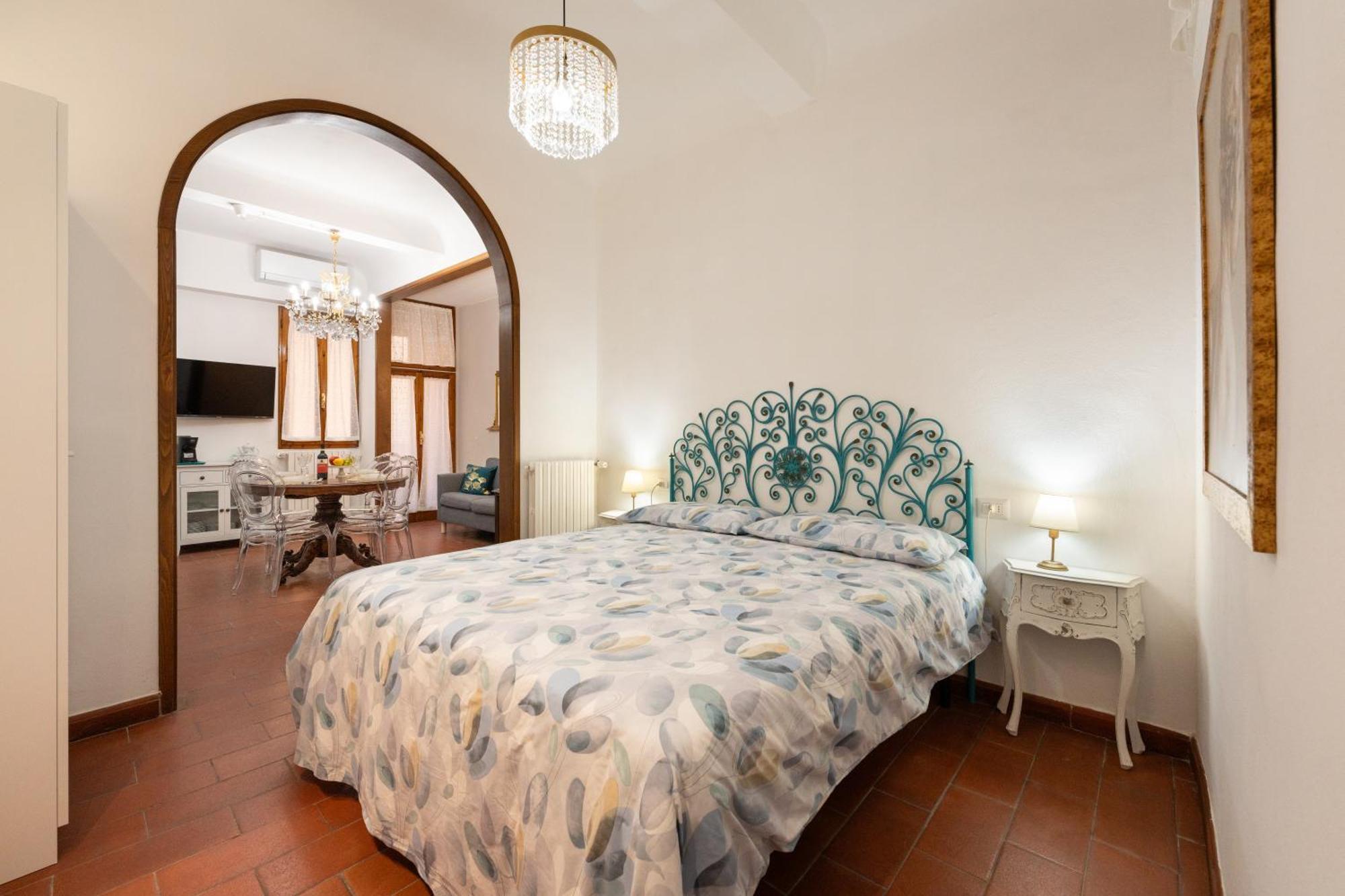 Keys Of Italy - Allegri 11 - 2 Bedrooms Nearby Santa Croce * Florence